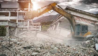 高楼倒塌之梦 心理象征与潜在预兆