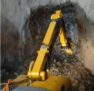 北京室内拆除公司 专业建筑物拆除作业与工程机械应用解析